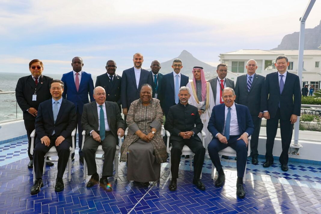 Foreign ministers of BRICS nations pose for a family photo with representatives from Africa and the global South during a summit in Cape Town, South Africa, June 2, 2023. Russian Foreign Ministry/Handout via REUTERS