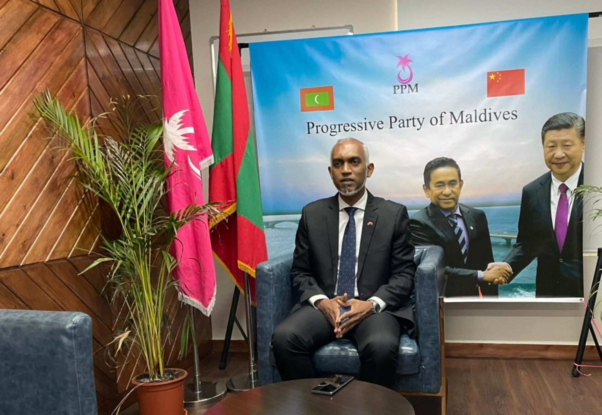 Pro-China leader Mohammed Muizzu elected as President of Maldives ...